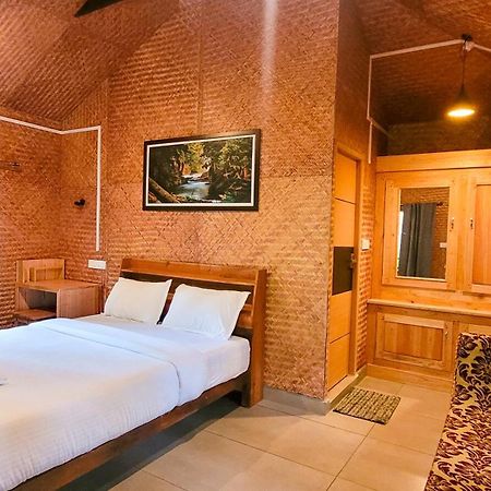 Monsoon Retreats Ecostay- Treehouse Thekkady Extérieur photo